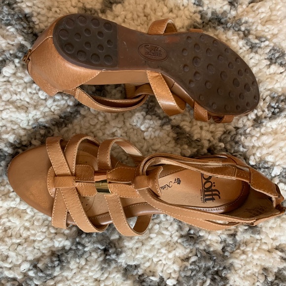 Söfft Leather Tan Gladiator Platform Sandals - Picture 4 of 4